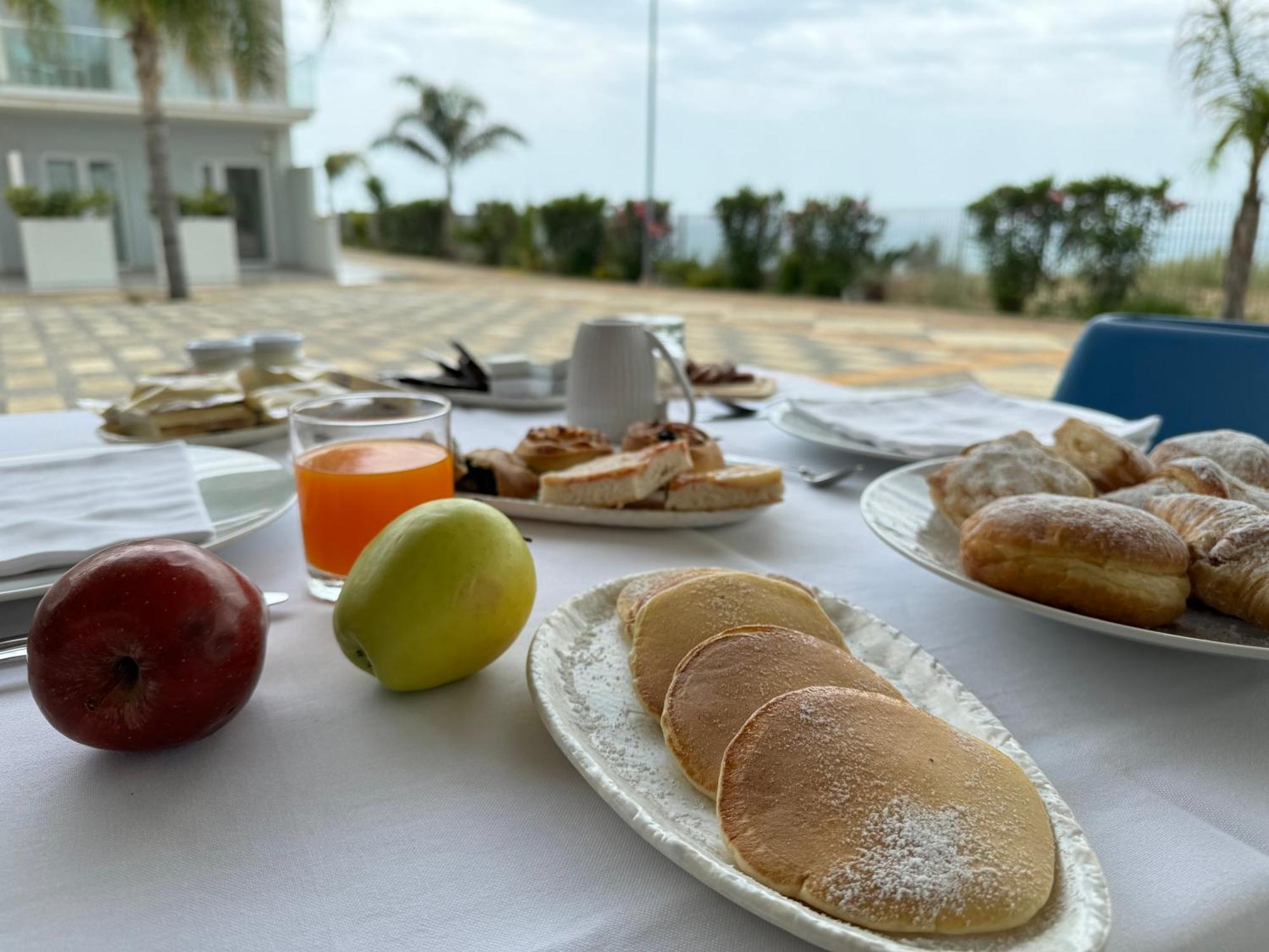 Terrazze Naos Hotel Agrigento Bagian luar foto