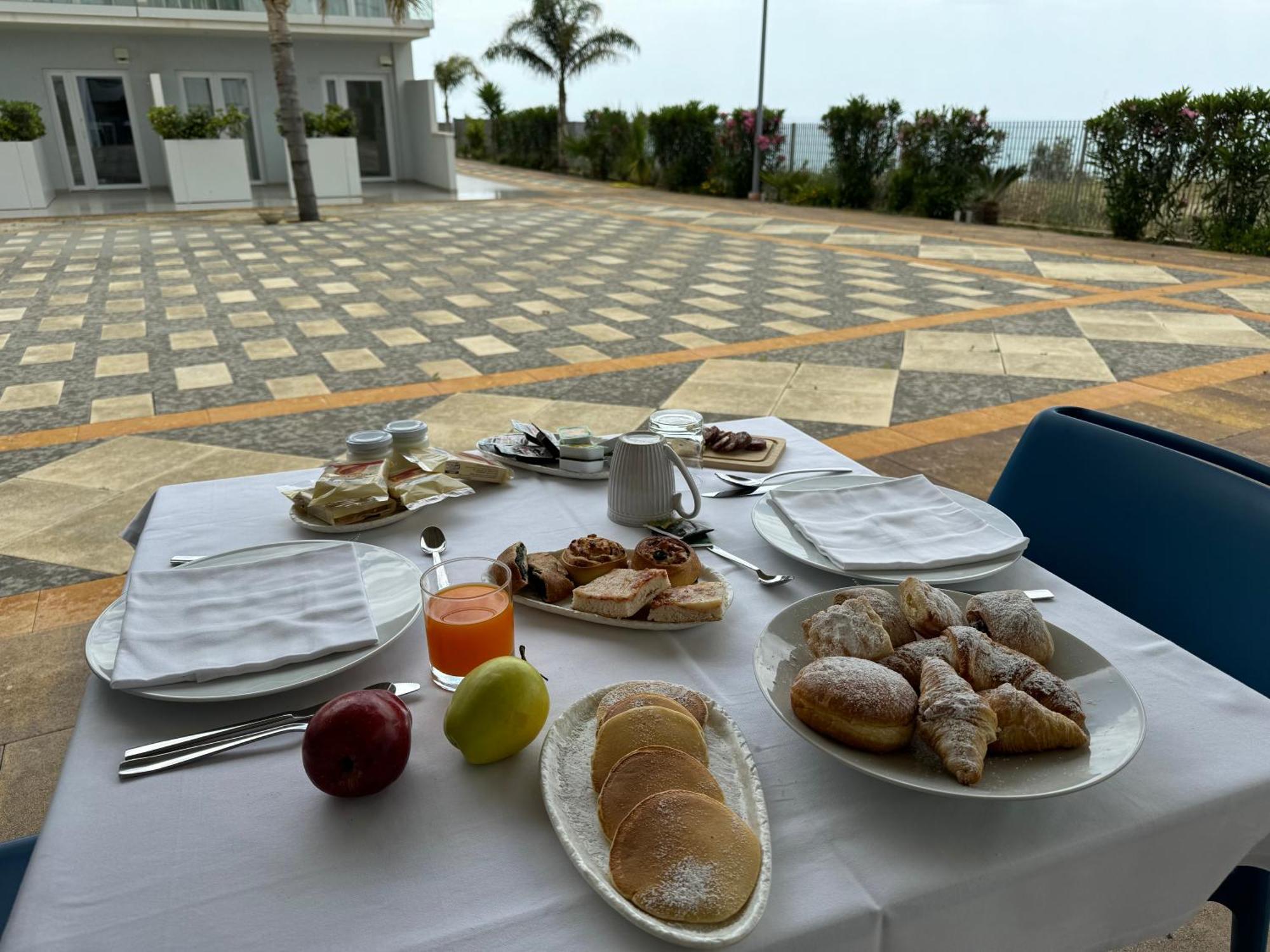 Terrazze Naos Hotel Agrigento Bagian luar foto